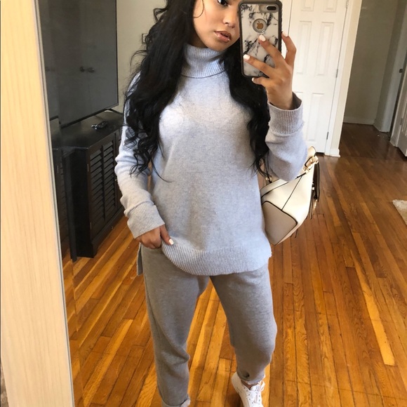 Tahari Sweaters - Pale blue soft turtleneck sweater 💙